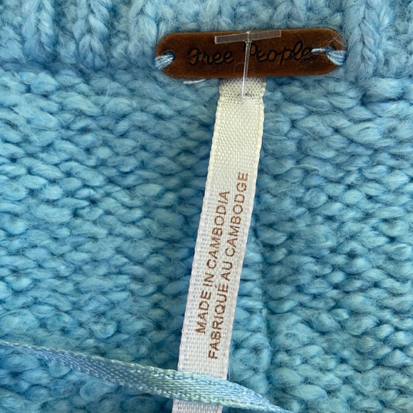 New Free People Brookside Blue sweater - Picture 5 of 9
